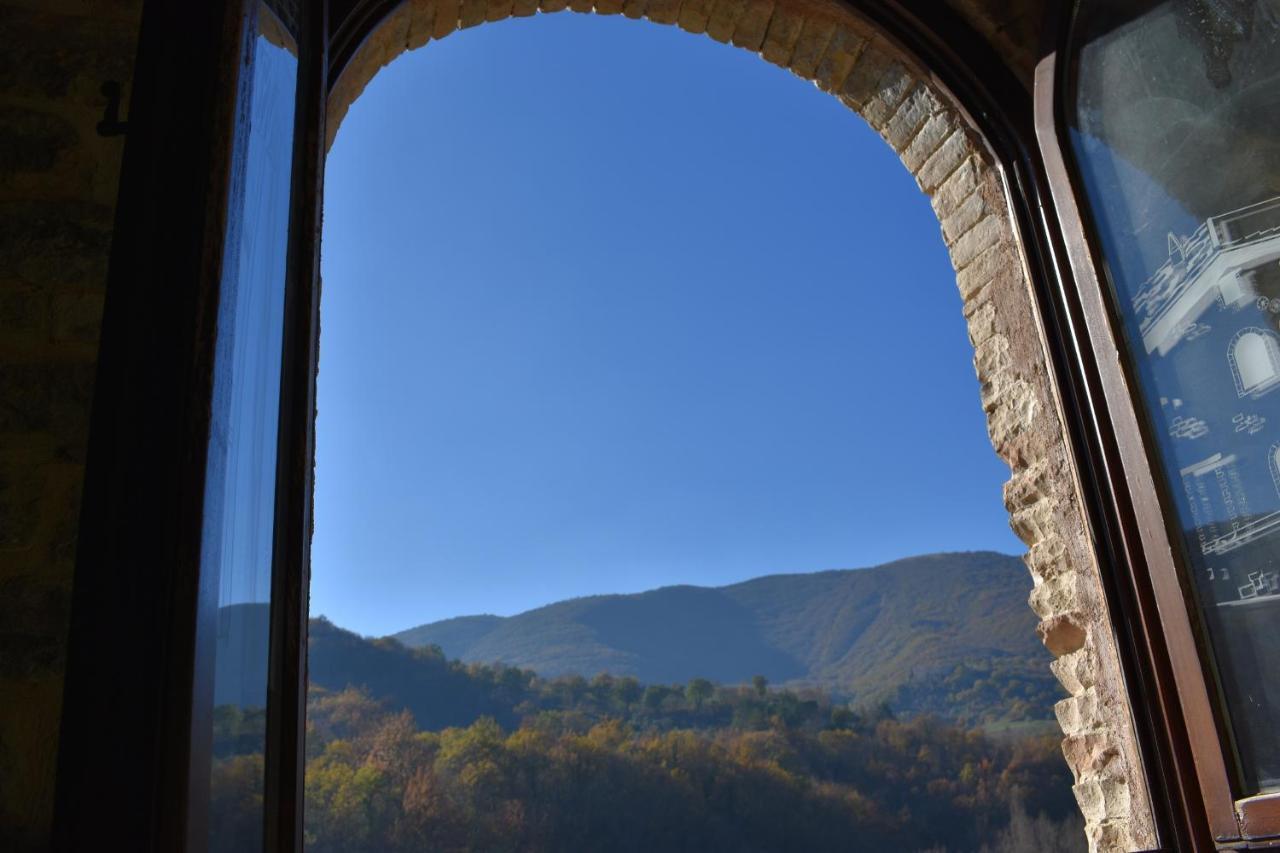Agriturismo Marcofrate, A Retreat In The Nature Valtopina 外观 照片